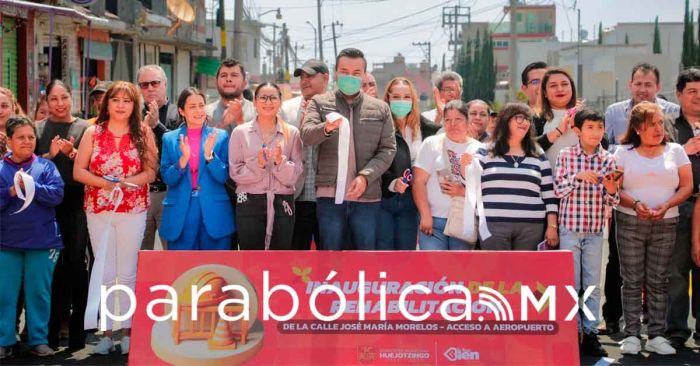 Entregan la rehabilitación del acceso al Aeropuerto de Huejotzingo