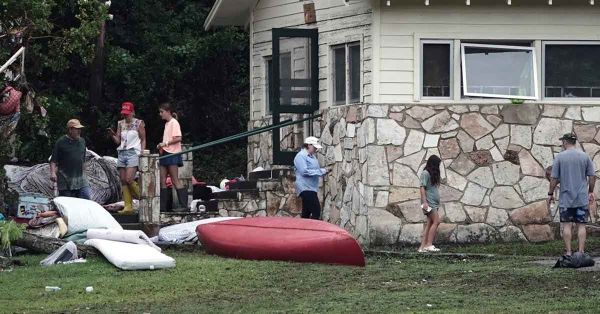 Confirma campamento Mystic de Texas muerte de 27 personas por inundaciones