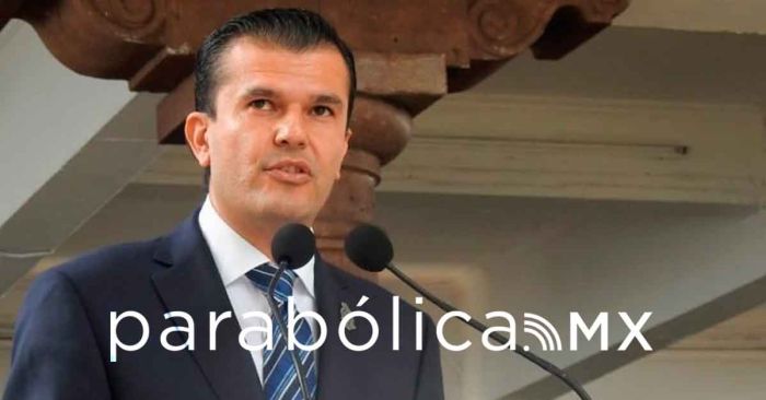 Noroña está extraviado, le responde el hermano de Calros Manzo