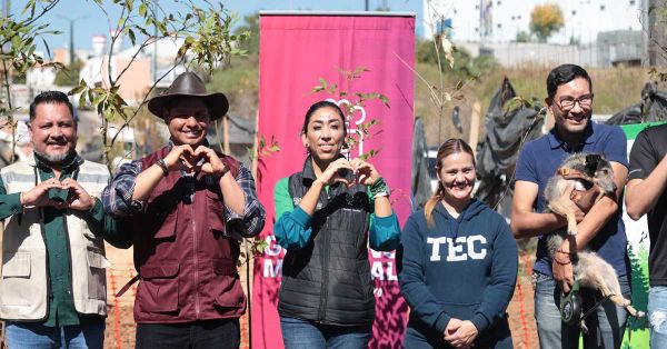 Participa Norma Estela Pimentel jornada de reforestaci&oacute;n en San Lorenzo Almecatla