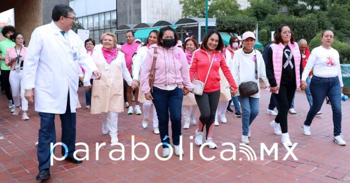 Cambia IMSS vida de Mónica Galicia con un nuevo implante de seno  