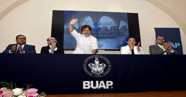 Reconocen labor de la Preparatoria Emiliano Zapata