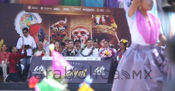 Conmemoran en Atlixco el 60 aniversario del Huey Atlixcáyotl