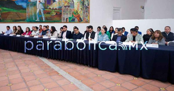 Dialoga Lupita Cuautle con presidentes electos de las Juntas Auxiliares
