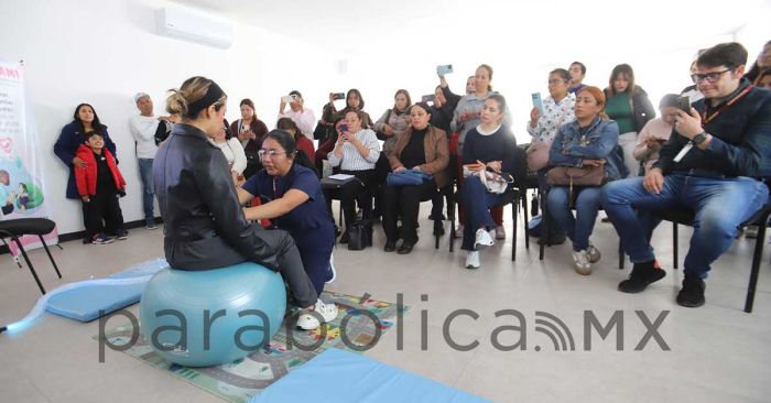 Impulsa CEPOSAMI el fortalecimiento familiar ante los retos sociales
