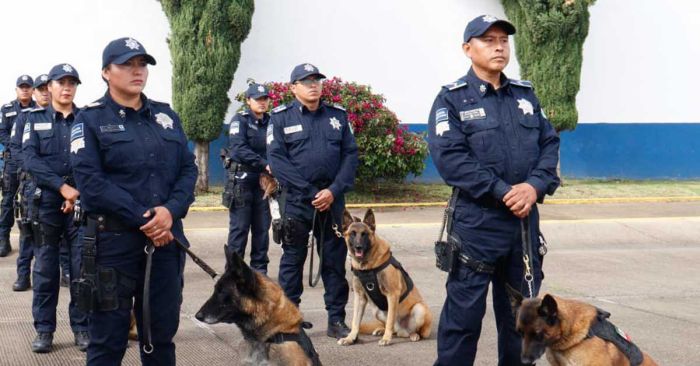 Reconoce Pepe Chedraui a Polic&iacute;as de la Ciudad en su D&iacute;a