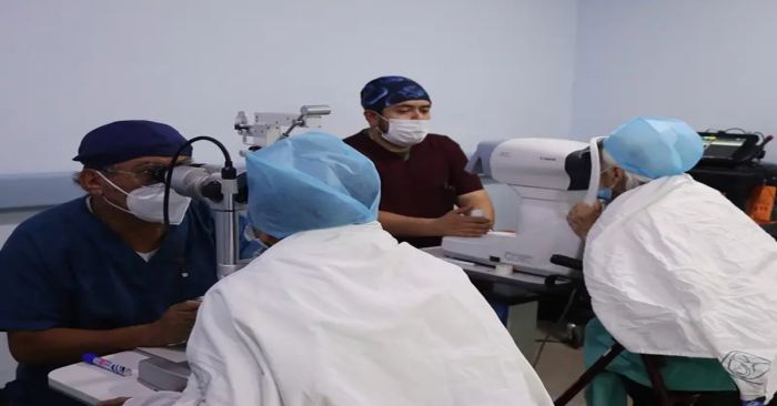 Benefician con el programa &#039;Ver por México&#039; a más de 2 mil pacientes con cirugías de catarata: IMSS
