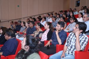 Realizan conversatorio sobre el Centro Histórico de Puebla