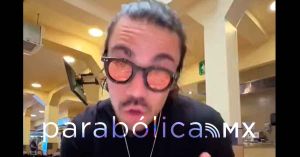 Exhibe youtuber mal servicio en famosa taquería de Puebla