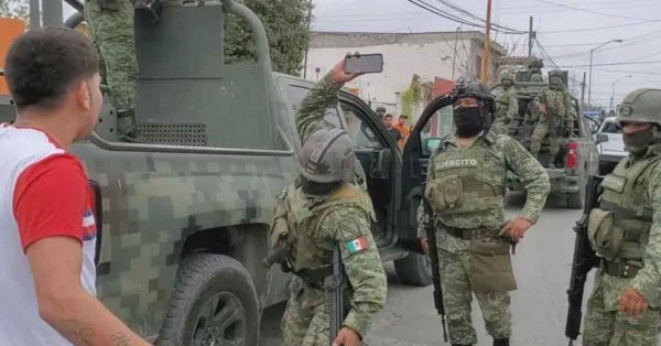 Exigen destitución del general brigadier tras condena por masacre en 2023