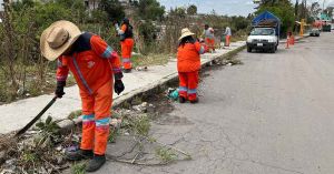 Realizan trabajos de limpieza en la capital