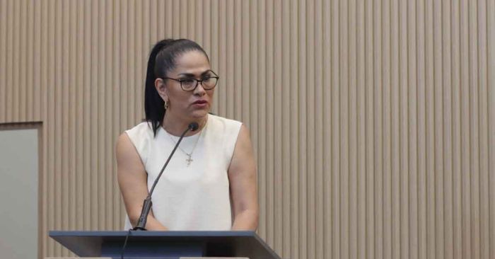 Realizan foto sobre violencia vicaria en Congreso de Puebla