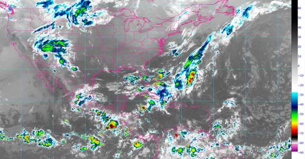 Seguir&aacute;n lluvias fuertes en Occidente, Centro, Sur y Sureste de M&eacute;xico