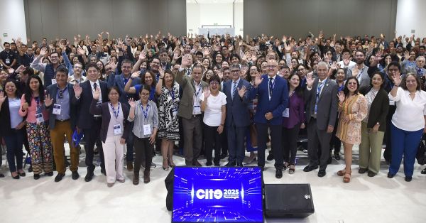 Deben estar a la vanguardia los docentes de la BUAP