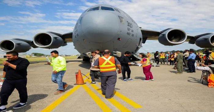 Salen para Venezuela dos vuelos con migrantes deportados por Estados Unidos