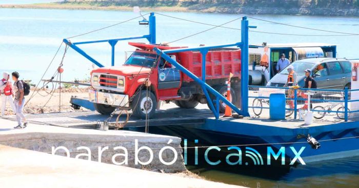 Transformará Fertipue el lirio del Lago de Valsequillo en fertilizantes: Armenta