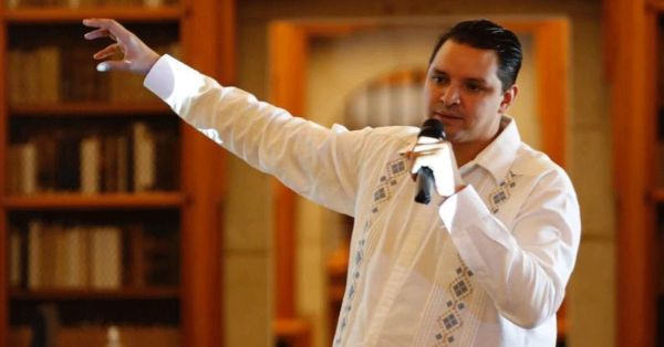 Sufre accidente ministro electo Ar&iacute;stides Guerrero