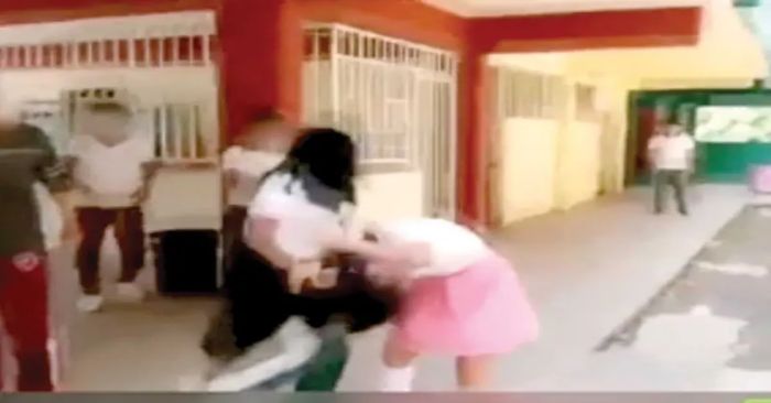 Atacan a niña con autismo en Tabasco, escuela hace caso omiso
