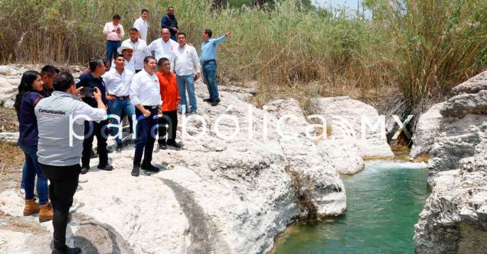 Anuncia Armenta la construcción de una planta tratadora de agua en Tepexi