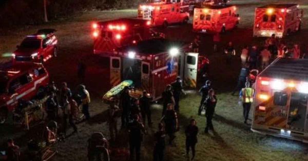 Deja un muerto choque entre barco y ferry en Florida