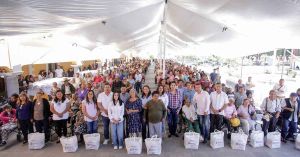 Entrega Lupita Cuautle segunda etapa de apoyos alimentarios