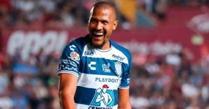 Vence Pachuca a los Rayos del Necaxa.