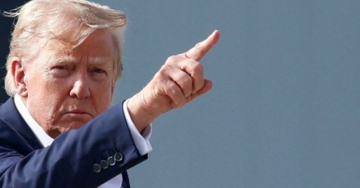 Celebra Trump aranceles: "Est&aacute;n haciendo Estados Unidos grande y rico de nuevo"