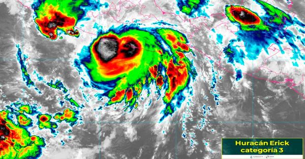 Toca tierra el Hurac&aacute;n Erick en Oaxaca