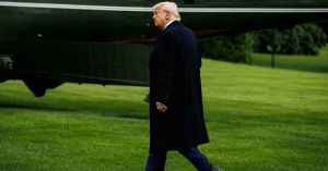 Afirma Trump que el autismo debe estar &quot;inducido artificialmente&quot;