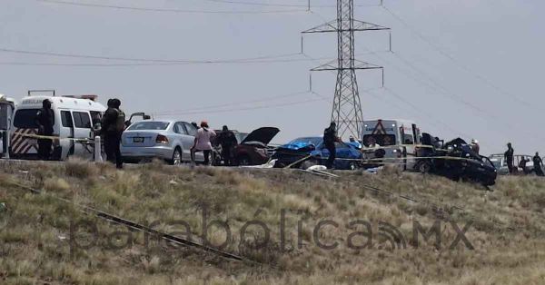 Mueren tres personas en carambola sobre la Teziutlán-Virreyes