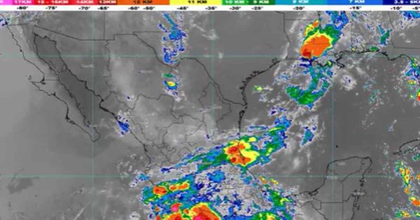 Se prev&eacute;n lluvias intensas en Michoac&aacute;n, Guerrero y Oaxaca