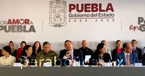 Reconoce Armenta al ganador del Premio Nacional de Robótica 2025