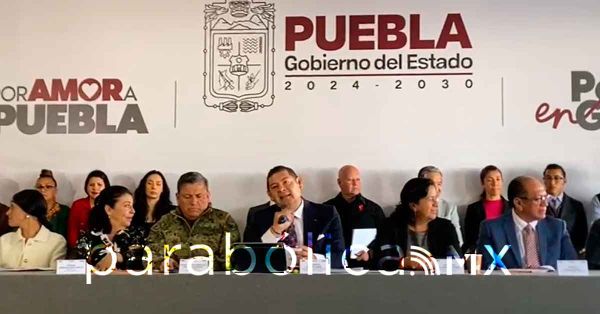 Reconoce Armenta al ganador del Premio Nacional de Robótica 2025