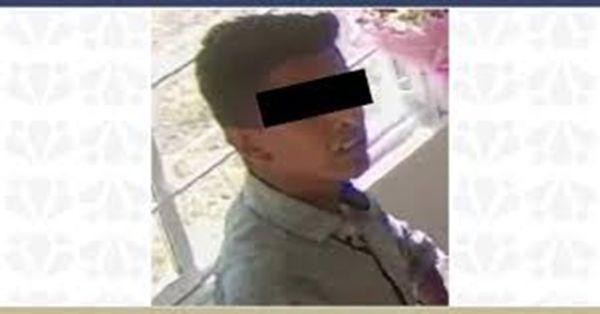 Realizan revisión en una pizzería, hay un detenido por posesión de droga