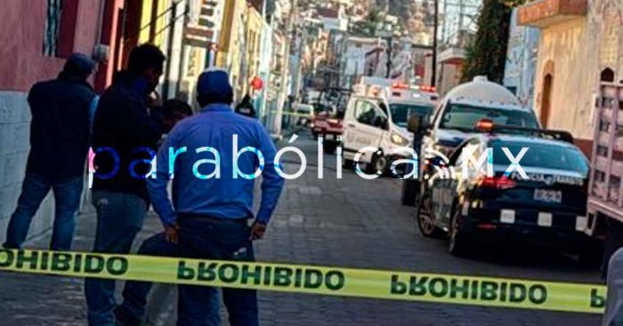 Muere mujer aplastada en el centro de Atlixco