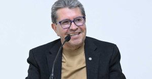 Descarta Monreal entrar a periodo extraordinario en periodo vacacional