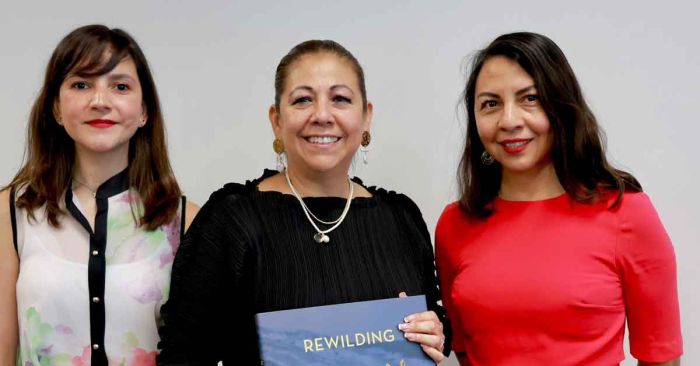 Se reúne Laura Artemisa con empresarios industriales