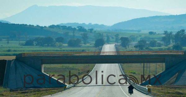 Inaugura Sheinbaum autopista Tepic-Compostela en beneficio de 490 mil personas