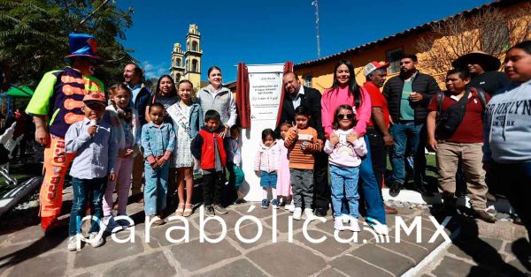 Remodela Bety S&aacute;nchez el Parque Infantil del Curato en Zacatl&aacute;n