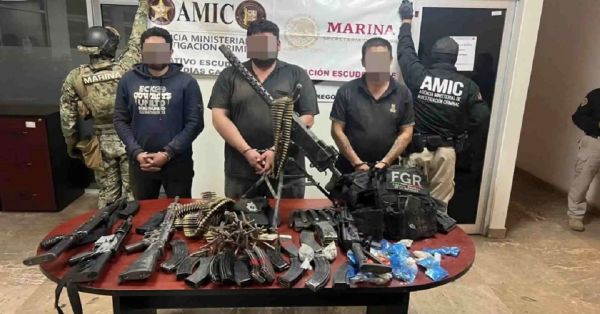 Rescatan a dos menores en Sonora y decomisan armamento: Semar