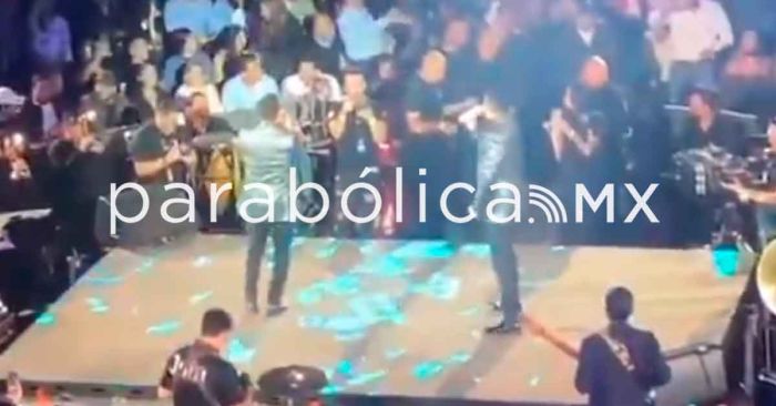 Abarrotan Jorge Medina y Josi Cuen el Palenque de la Feria