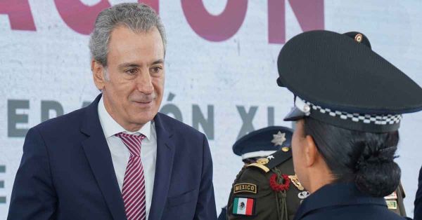 Encabeza Pepe Chedraui graduaci&oacute;n de cadetes de la Academia de Polic&iacute;a