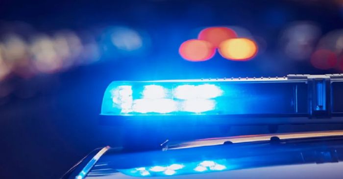 Hieren de bala a un hombre tras salir de un bar