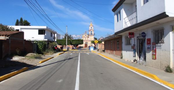 Contin&uacute;a Tonantzin Fern&aacute;ndez rehabilitando vialidades de San Pedro Cholula