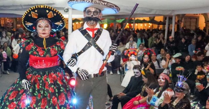 Con éxito total, se llevó a cabo el Desfile de Catrinas en San Pedro Cholula