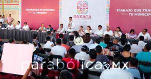 Refuerza Salomón Jara la educación en Oaxaca