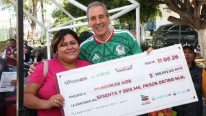 Entregan cheques de &ldquo;Tu Cr&eacute;dito Imparable&rdquo; en San Jer&oacute;nimo Caleras