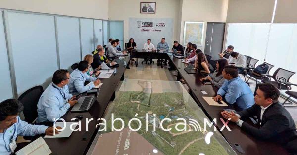 Re&uacute;ne Secretar&iacute;a de Infraestructura a sectores para evitar da&ntilde;os en obras de pavimentaci&oacute;n