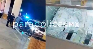 Deja un detenido intento de robo en Coppel de Cruz del Sur