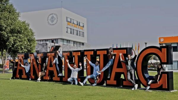 Anuncia An&aacute;huac Puebla a nueva secretaria general y vicerrector acad&eacute;mico